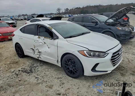 2017 Hyundai Elantra Se z USA, uszkodzony, nr VIN 5NPD74LF6HH082013